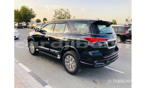 Acheter Import Voiture Toyota Fortuner Noir à Import - Dubai, Ali Sabieh Region Acheter Import Voiture Toyota Fortuner Noir à Import - Dubai, Ali Sabieh Region