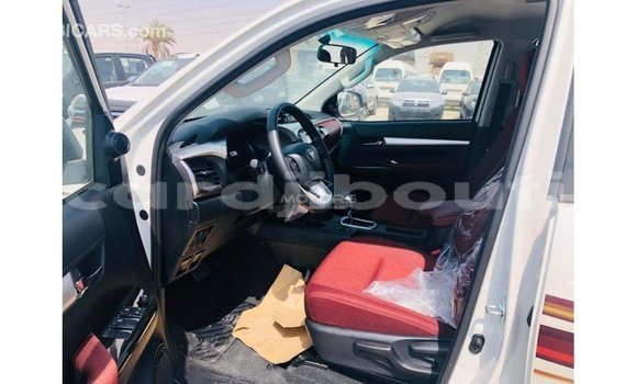 Buy Import Toyota Hilux White Car in Import - Dubai in Ali Sabieh Region Buy Import Toyota Hilux White Car in Import - Dubai in Ali Sabieh Region