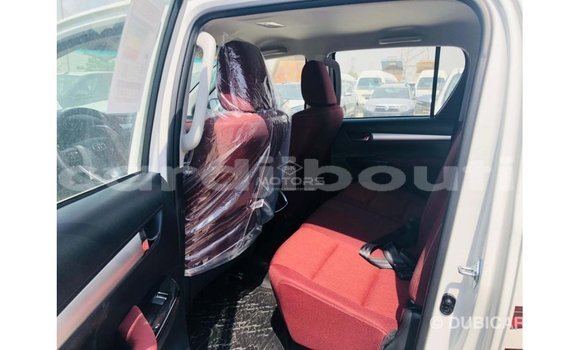 Buy Import Toyota Hilux White Car in Import - Dubai in Ali Sabieh Region Buy Import Toyota Hilux White Car in Import - Dubai in Ali Sabieh Region