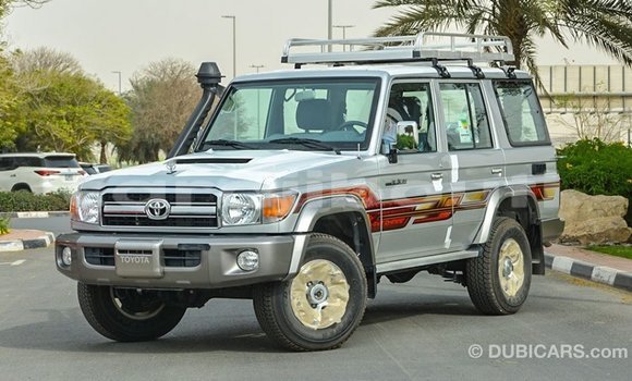 Acheter Import Voiture Toyota Land Cruiser Autre à Import - Dubai, Ali Sabieh Region Acheter Import Voiture Toyota Land Cruiser Autre à Import - Dubai, Ali Sabieh Region