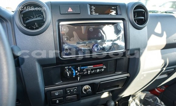 Acheter Import Voiture Toyota Land Cruiser Autre à Import - Dubai, Ali Sabieh Region Acheter Import Voiture Toyota Land Cruiser Autre à Import - Dubai, Ali Sabieh Region