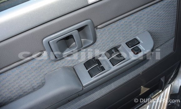 Acheter Import Voiture Toyota Land Cruiser Autre à Import - Dubai, Ali Sabieh Region Acheter Import Voiture Toyota Land Cruiser Autre à Import - Dubai, Ali Sabieh Region
