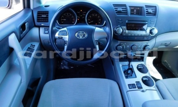 Acheter Import Voiture Toyota Highlander Autre à Ali Sabieh, Ali Sabieh Region Acheter Import Voiture Toyota Highlander Autre à Ali Sabieh, Ali Sabieh Region