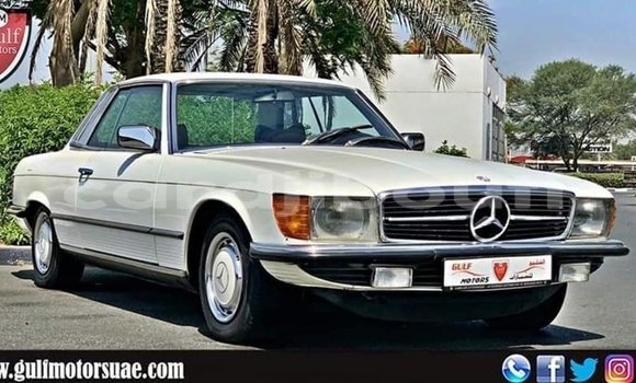 Acheter Import Voiture Mercedes-Benz 190 Blanc à Import - Dubai, Ali Sabieh Region