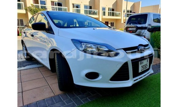 Buy Import Ford Focus White Car in Import - Dubai in Ali Sabieh Region