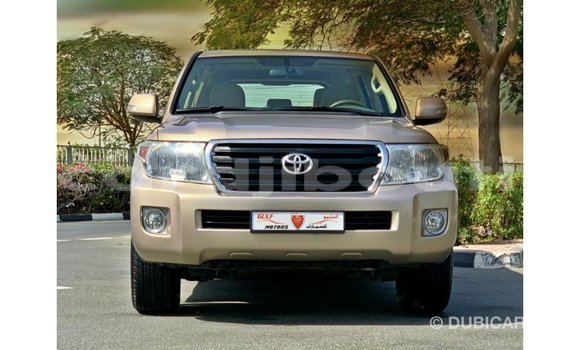 Acheter Import Voiture Toyota Land Cruiser Autre à Import - Dubai, Ali Sabieh Region Acheter Import Voiture Toyota Land Cruiser Autre à Import - Dubai, Ali Sabieh Region