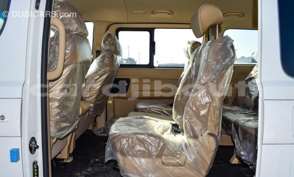 Buy Import Hyundai Accent White Car in Import - Dubai in Ali Sabieh Region Buy Import Hyundai Accent White Car in Import - Dubai in Ali Sabieh Region