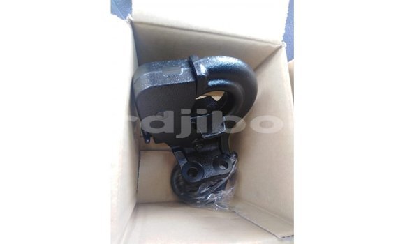 Buy Import Toyota Land Cruiser White Car in Import - Dubai in Ali Sabieh Region Buy Import Toyota Land Cruiser White Car in Import - Dubai in Ali Sabieh Region