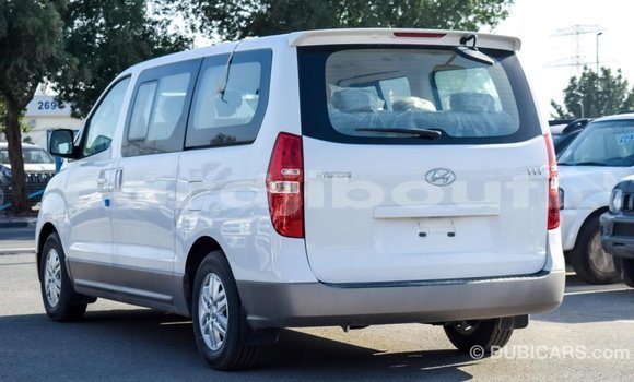 Buy Import Hyundai Accent White Car in Import - Dubai in Ali Sabieh Region Buy Import Hyundai Accent White Car in Import - Dubai in Ali Sabieh Region