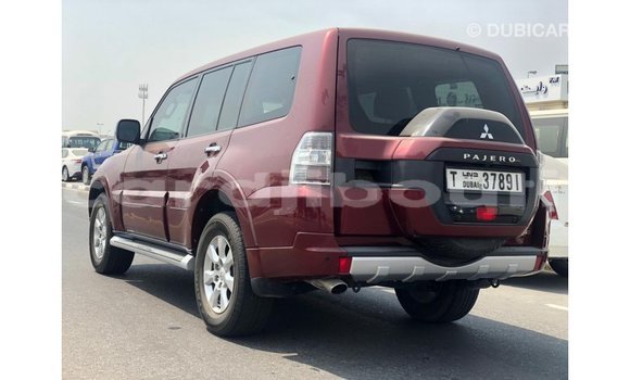 Buy Import Mitsubishi Pajero Red Car in Import - Dubai in Ali Sabieh Region Buy Import Mitsubishi Pajero Red Car in Import - Dubai in Ali Sabieh Region