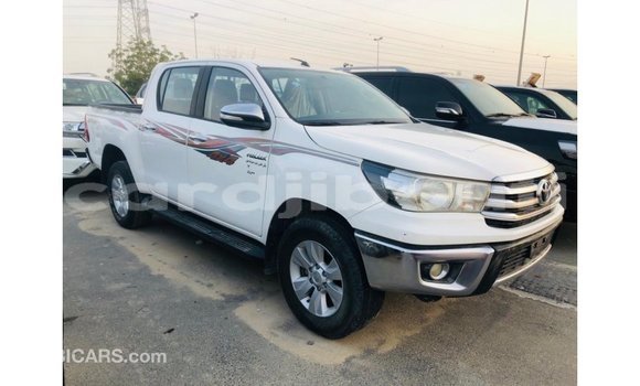 Buy Import Toyota Hilux White Car in Import - Dubai in Ali Sabieh Region Buy Import Toyota Hilux White Car in Import - Dubai in Ali Sabieh Region