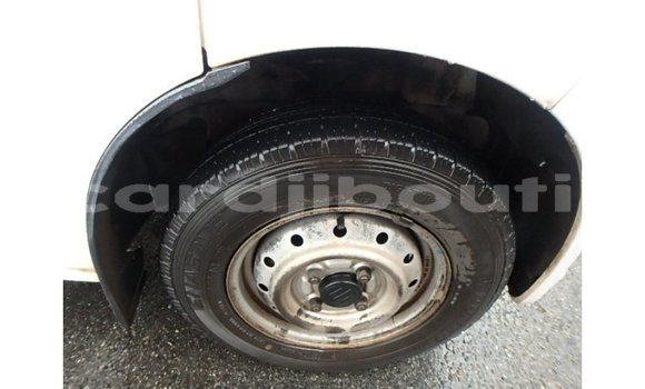 Buy Import Suzuki Every White Car in Import - Dubai in Ali Sabieh Region Buy Import Suzuki Every White Car in Import - Dubai in Ali Sabieh Region