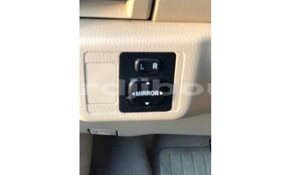 Buy Import Toyota Yaris White Car in Import - Dubai in Ali Sabieh Region Buy Import Toyota Yaris White Car in Import - Dubai in Ali Sabieh Region