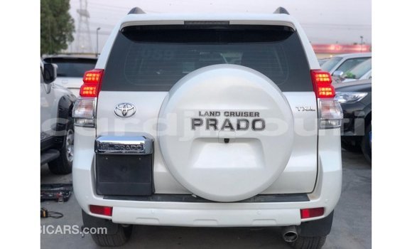 Buy Import Toyota Prado White Car in Import - Dubai in Ali Sabieh Region Buy Import Toyota Prado White Car in Import - Dubai in Ali Sabieh Region