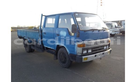 Buy Import Toyota Dyna Blue Car in Import - Dubai in Ali Sabieh Region Buy Import Toyota Dyna Blue Car in Import - Dubai in Ali Sabieh Region