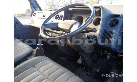 Buy Import Toyota Dyna Blue Car in Import - Dubai in Ali Sabieh Region Buy Import Toyota Dyna Blue Car in Import - Dubai in Ali Sabieh Region