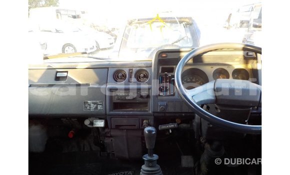 Buy Import Toyota Dyna Blue Car in Import - Dubai in Ali Sabieh Region Buy Import Toyota Dyna Blue Car in Import - Dubai in Ali Sabieh Region