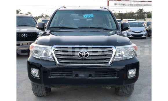Buy Import Toyota Land Cruiser Black Car in Import - Dubai in Ali Sabieh Region Buy Import Toyota Land Cruiser Black Car in Import - Dubai in Ali Sabieh Region
