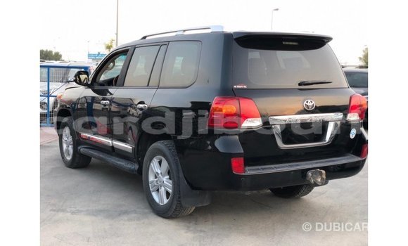 Buy Import Toyota Land Cruiser Black Car in Import - Dubai in Ali Sabieh Region Buy Import Toyota Land Cruiser Black Car in Import - Dubai in Ali Sabieh Region