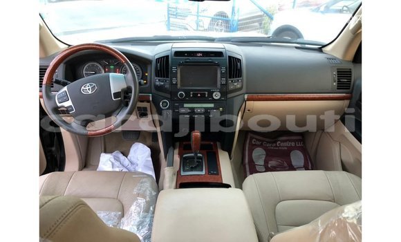 Buy Import Toyota Land Cruiser Black Car in Import - Dubai in Ali Sabieh Region Buy Import Toyota Land Cruiser Black Car in Import - Dubai in Ali Sabieh Region