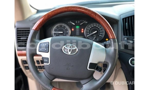 Buy Import Toyota Land Cruiser Black Car in Import - Dubai in Ali Sabieh Region Buy Import Toyota Land Cruiser Black Car in Import - Dubai in Ali Sabieh Region