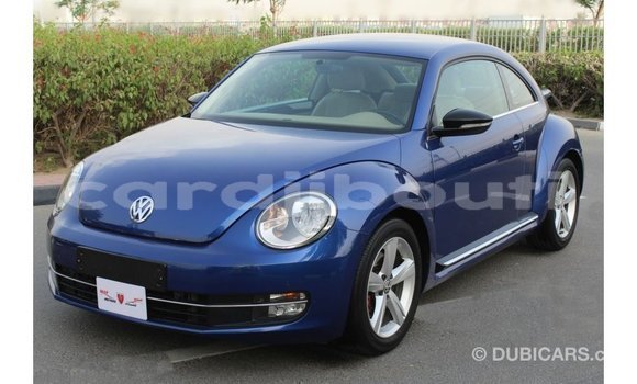 Acheter Import Voiture Volkswagen Beetle Bleu à Import - Dubai, Ali Sabieh Region Acheter Import Voiture Volkswagen Beetle Bleu à Import - Dubai, Ali Sabieh Region