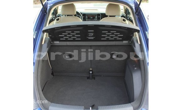 Acheter Import Voiture Volkswagen Beetle Bleu à Import - Dubai, Ali Sabieh Region Acheter Import Voiture Volkswagen Beetle Bleu à Import - Dubai, Ali Sabieh Region