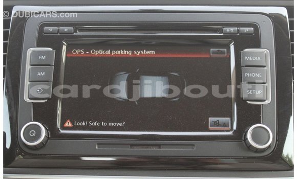 Acheter Import Voiture Volkswagen Beetle Bleu à Import - Dubai, Ali Sabieh Region Acheter Import Voiture Volkswagen Beetle Bleu à Import - Dubai, Ali Sabieh Region