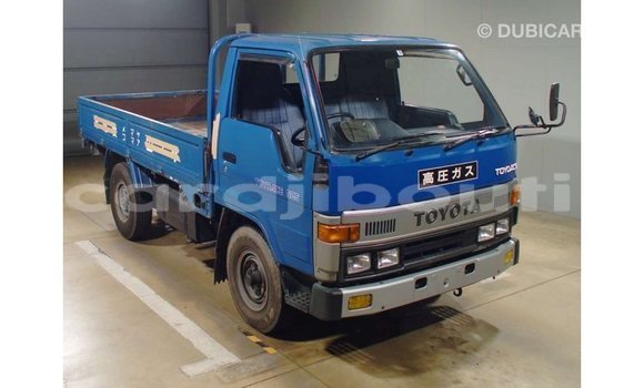 Buy Import Toyota 4Runner Blue Car in Import - Dubai in Ali Sabieh Region Buy Import Toyota 4Runner Blue Car in Import - Dubai in Ali Sabieh Region