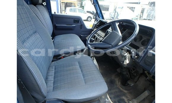 Buy Import Toyota 4Runner Blue Car in Import - Dubai in Ali Sabieh Region Buy Import Toyota 4Runner Blue Car in Import - Dubai in Ali Sabieh Region
