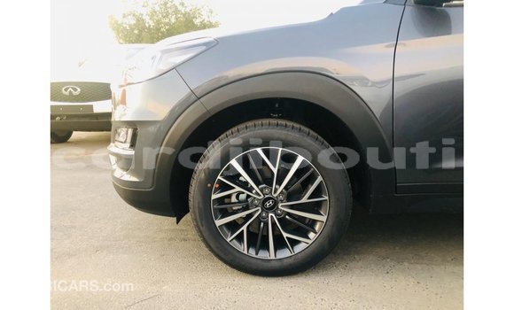 Buy Import Hyundai Tucson Other Car in Import - Dubai in Ali Sabieh Region Buy Import Hyundai Tucson Other Car in Import - Dubai in Ali Sabieh Region
