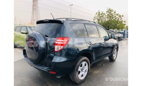 Buy Import Toyota 4Runner Black Car in Import - Dubai in Ali Sabieh Region Buy Import Toyota 4Runner Black Car in Import - Dubai in Ali Sabieh Region