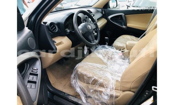 Buy Import Toyota 4Runner Black Car in Import - Dubai in Ali Sabieh Region Buy Import Toyota 4Runner Black Car in Import - Dubai in Ali Sabieh Region