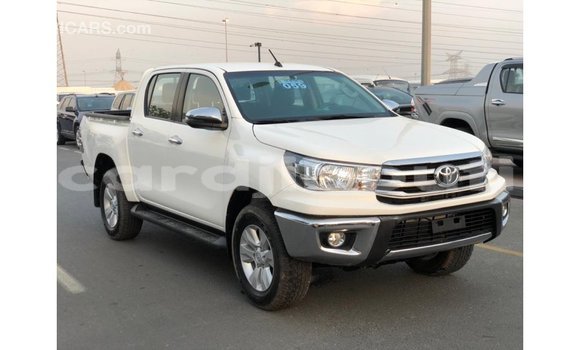 Buy Import Toyota Hilux White Car in Import - Dubai in Ali Sabieh Region Buy Import Toyota Hilux White Car in Import - Dubai in Ali Sabieh Region