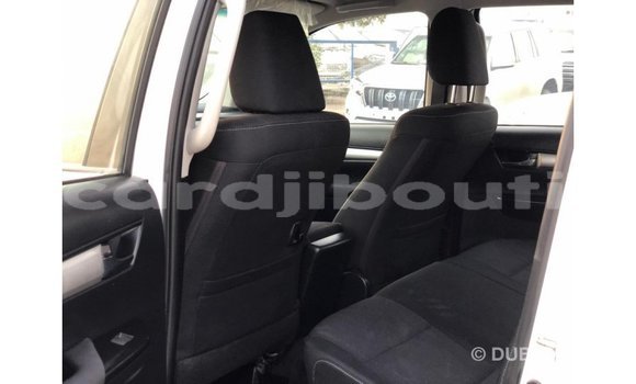 Buy Import Toyota Hilux White Car in Import - Dubai in Ali Sabieh Region Buy Import Toyota Hilux White Car in Import - Dubai in Ali Sabieh Region