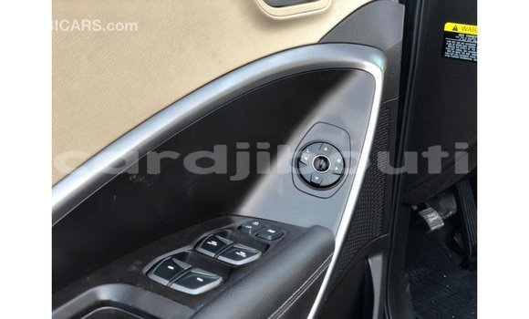 Acheter Import Voiture Hyundai Santa Fe Rouge à Import - Dubai, Ali Sabieh Region Acheter Import Voiture Hyundai Santa Fe Rouge à Import - Dubai, Ali Sabieh Region