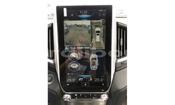 Acheter Import Voiture Toyota Land Cruiser Blanc à Import - Dubai, Ali Sabieh Region Acheter Import Voiture Toyota Land Cruiser Blanc à Import - Dubai, Ali Sabieh Region