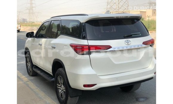 Buy Import Toyota Fortuner White Car in Import - Dubai in Ali Sabieh Region Buy Import Toyota Fortuner White Car in Import - Dubai in Ali Sabieh Region