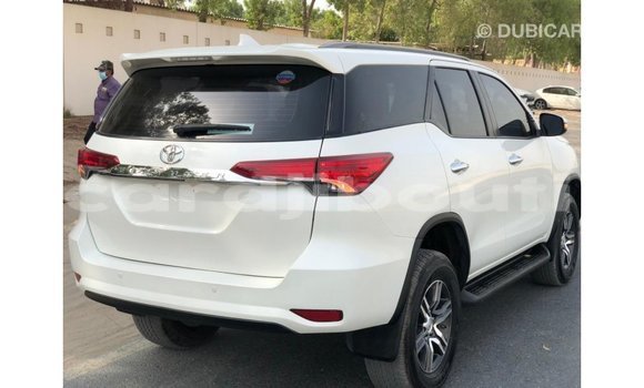 Buy Import Toyota Fortuner White Car in Import - Dubai in Ali Sabieh Region Buy Import Toyota Fortuner White Car in Import - Dubai in Ali Sabieh Region