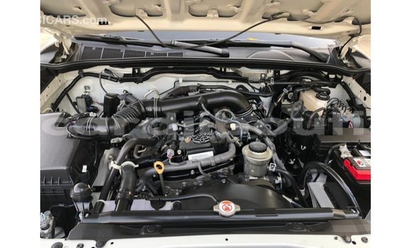 Buy Import Toyota Fortuner White Car in Import - Dubai in Ali Sabieh Region Buy Import Toyota Fortuner White Car in Import - Dubai in Ali Sabieh Region