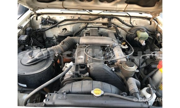 Buy Import Toyota Land Cruiser White Car in Import - Dubai in Ali Sabieh Region Buy Import Toyota Land Cruiser White Car in Import - Dubai in Ali Sabieh Region