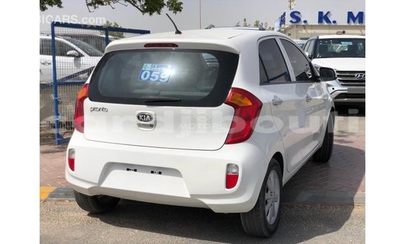 Buy Import Kia Picanto White Car in Import - Dubai in Ali Sabieh Region Buy Import Kia Picanto White Car in Import - Dubai in Ali Sabieh Region