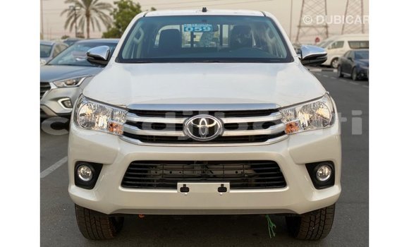 Buy Import Toyota Hilux White Car in Import - Dubai in Ali Sabieh Region Buy Import Toyota Hilux White Car in Import - Dubai in Ali Sabieh Region