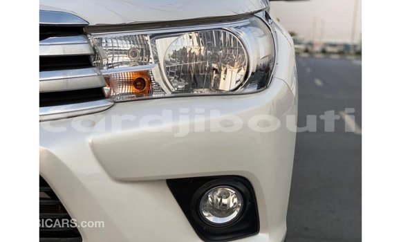 Buy Import Toyota Hilux White Car in Import - Dubai in Ali Sabieh Region Buy Import Toyota Hilux White Car in Import - Dubai in Ali Sabieh Region