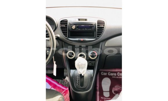 Buy Import Hyundai i10 Black Car in Import - Dubai in Ali Sabieh Region Buy Import Hyundai i10 Black Car in Import - Dubai in Ali Sabieh Region