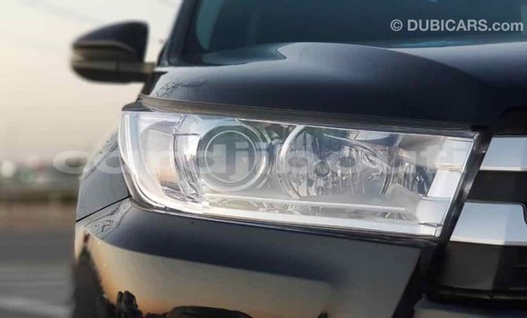 Buy Import Toyota Highlander Black Car in Import - Dubai in Ali Sabieh Region Buy Import Toyota Highlander Black Car in Import - Dubai in Ali Sabieh Region