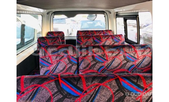 Buy Import Toyota Hiace White Car in Import - Dubai in Ali Sabieh Region Buy Import Toyota Hiace White Car in Import - Dubai in Ali Sabieh Region
