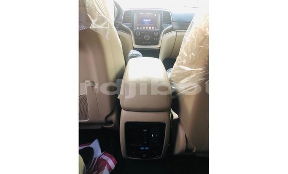 Buy Import Jeep Grand Cherokee Black Car in Import - Dubai in Ali Sabieh Region Buy Import Jeep Grand Cherokee Black Car in Import - Dubai in Ali Sabieh Region