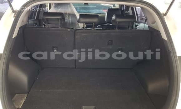 Buy Import Hyundai Tucson White Car in Import - Dubai in Ali Sabieh Region Buy Import Hyundai Tucson White Car in Import - Dubai in Ali Sabieh Region