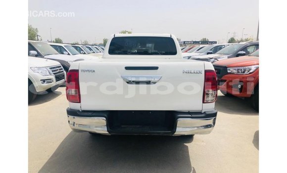 Buy Import Toyota Hilux White Car in Import - Dubai in Ali Sabieh Region Buy Import Toyota Hilux White Car in Import - Dubai in Ali Sabieh Region